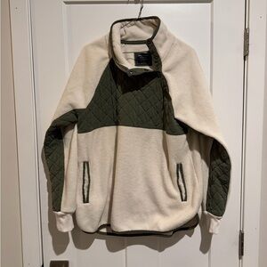 Abercrombie fleece pullover